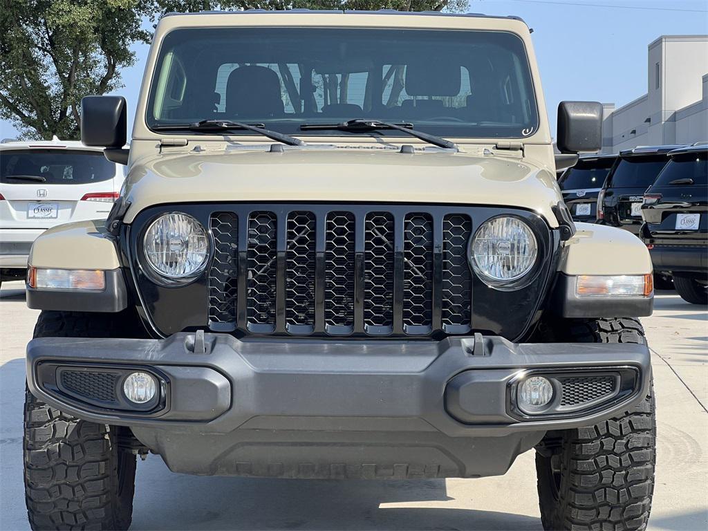used 2022 Jeep Gladiator car, priced at $30,681
