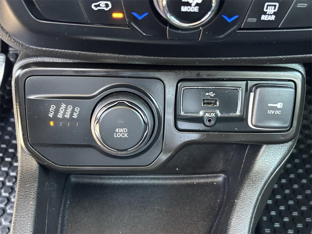 used 2022 Jeep Renegade car, priced at $18,991