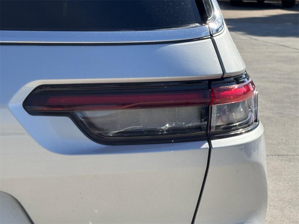 used 2023 Jeep Grand Cherokee L car, priced at $39,588