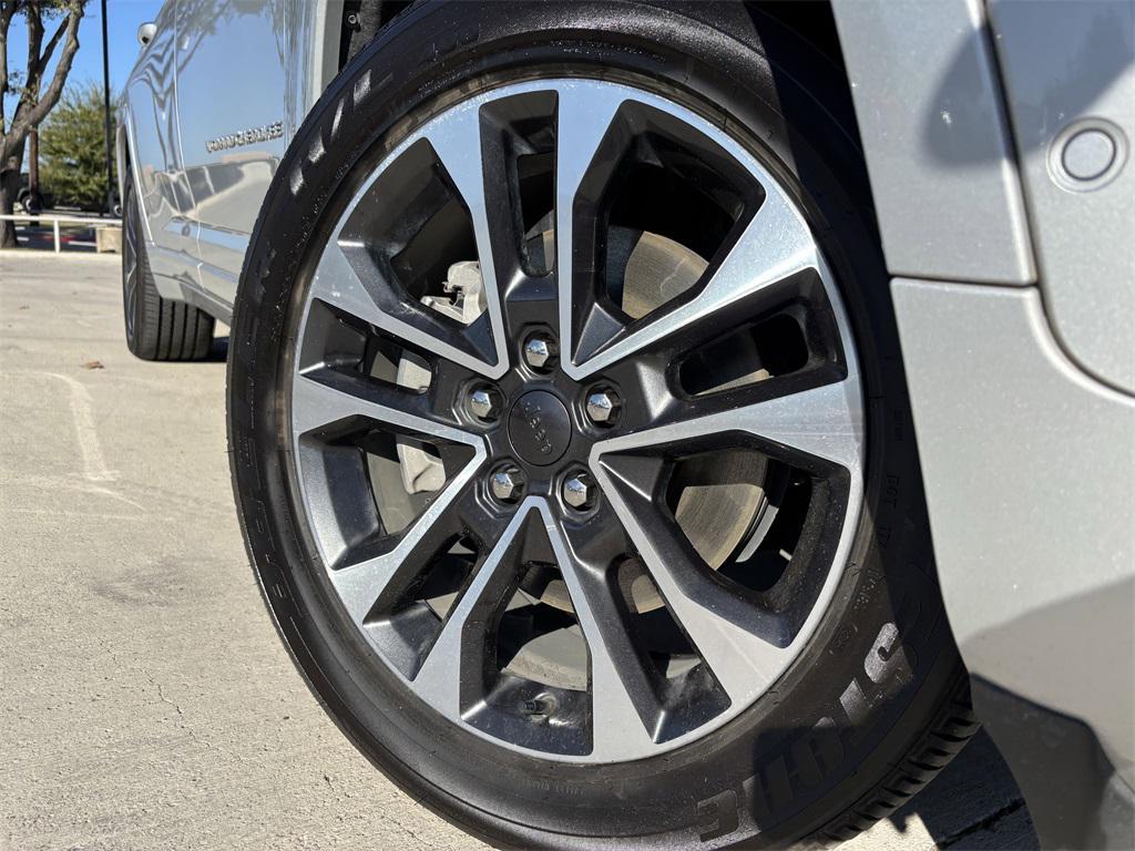 used 2023 Jeep Grand Cherokee L car, priced at $39,588