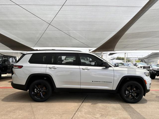 new 2024 Jeep Grand Cherokee L car