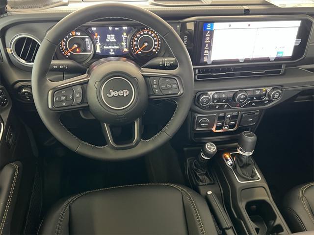 new 2025 Jeep Gladiator car, priced at $45,334