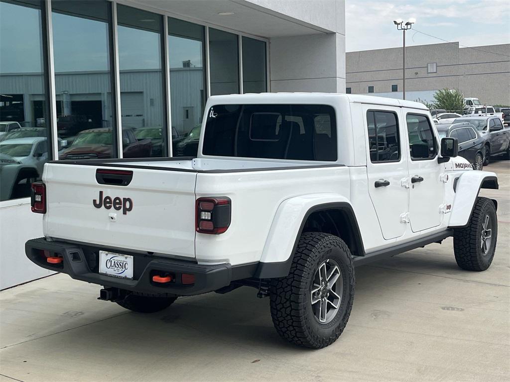 new 2025 Jeep Gladiator car, priced at $51,450