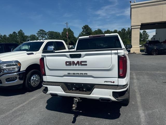 used 2023 GMC Sierra 1500 car, priced at $52,401