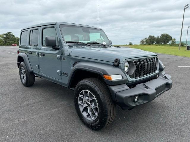 new 2024 Jeep Wrangler car, priced at $47,377