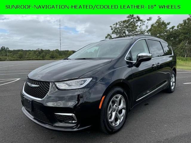 used 2023 Chrysler Pacifica car, priced at $32,711