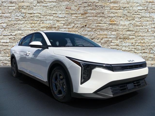 new 2025 Kia K4 car, priced at $23,715