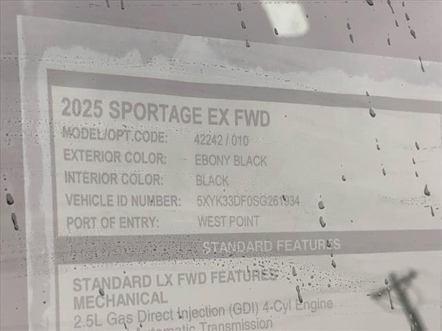 new 2025 Kia Sportage car, priced at $30,590