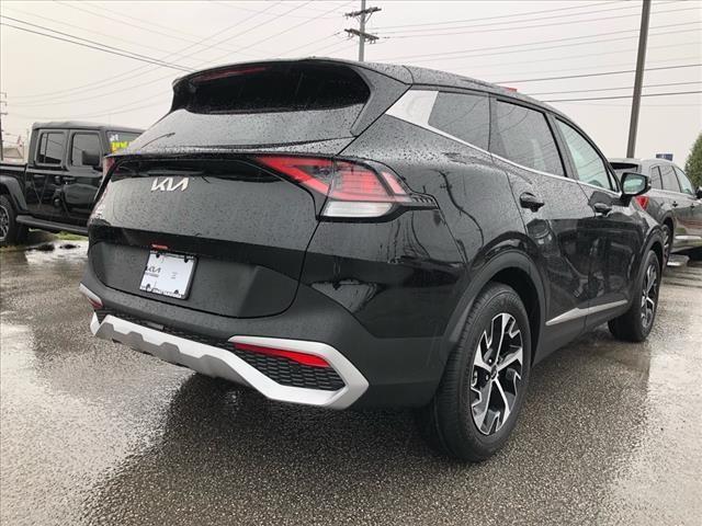 new 2025 Kia Sportage car, priced at $30,590