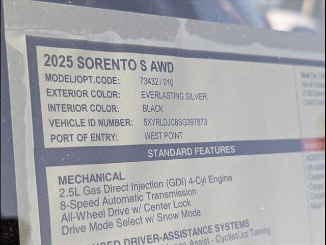 new 2025 Kia Sorento car, priced at $37,155