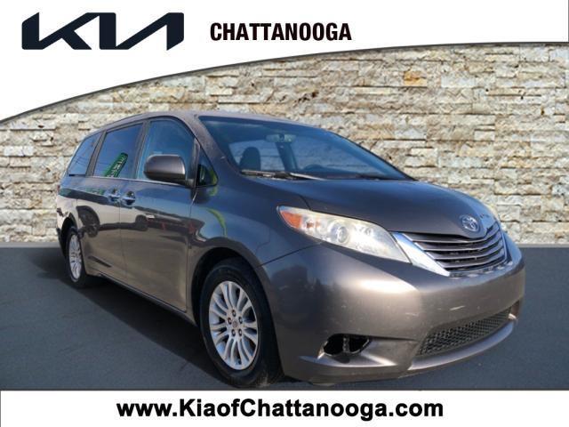 used 2016 Toyota Sienna car, priced at $15,792