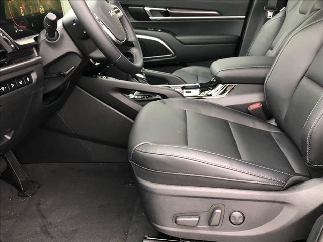 new 2025 Kia Telluride car, priced at $39,555