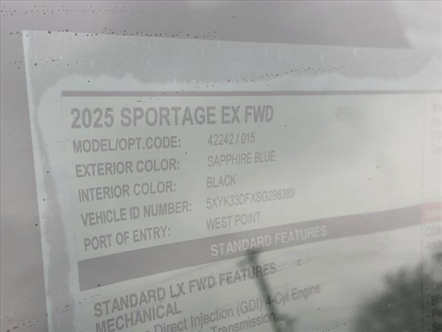 new 2025 Kia Sportage car, priced at $31,370