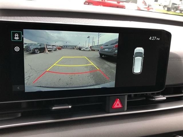 new 2025 Kia Carnival car, priced at $41,175