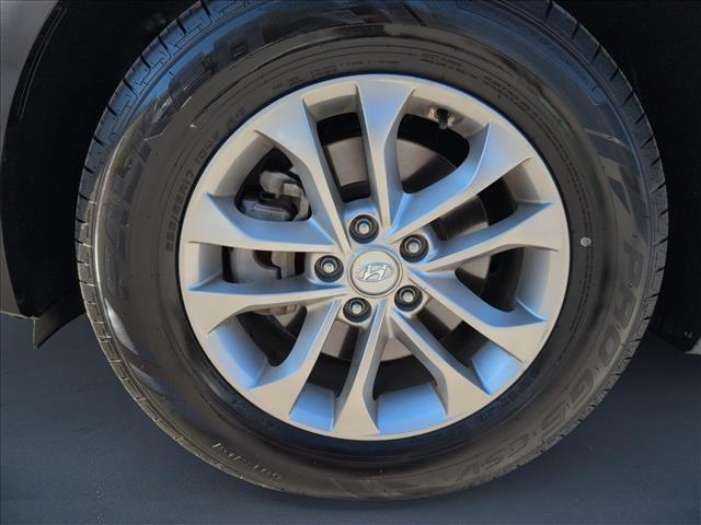 used 2019 Hyundai Santa Fe car, priced at $17,792