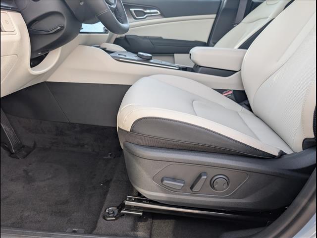 new 2026 Kia Sportage Hybrid car, priced at $34,105