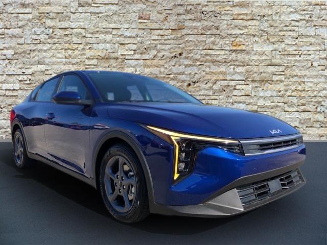 new 2025 Kia K4 car, priced at $23,190