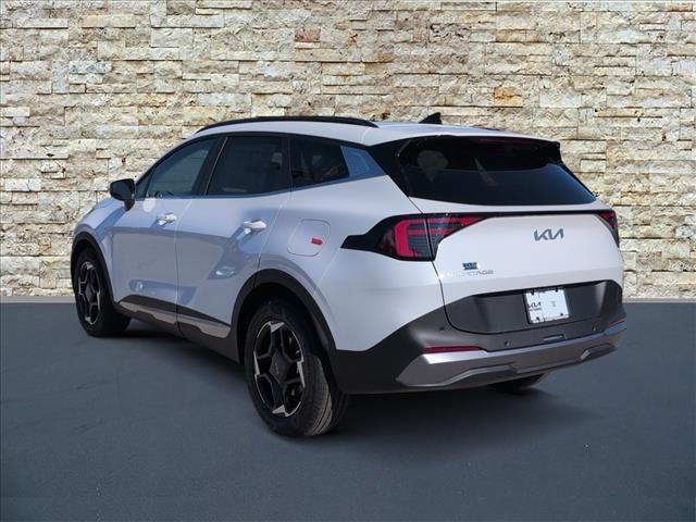 new 2026 Kia Sportage car, priced at $32,105