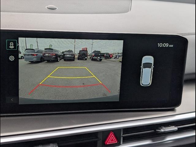 new 2025 Kia Sorento Hybrid car, priced at $41,495