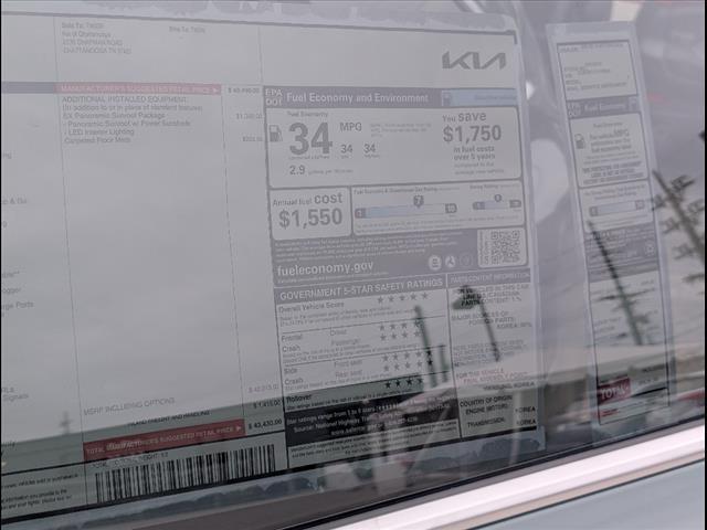 new 2025 Kia Sorento Hybrid car, priced at $41,495