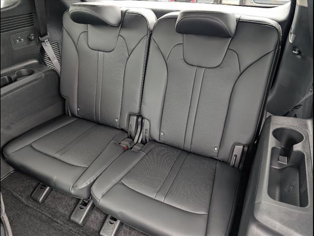 new 2025 Kia Sorento Hybrid car, priced at $41,495