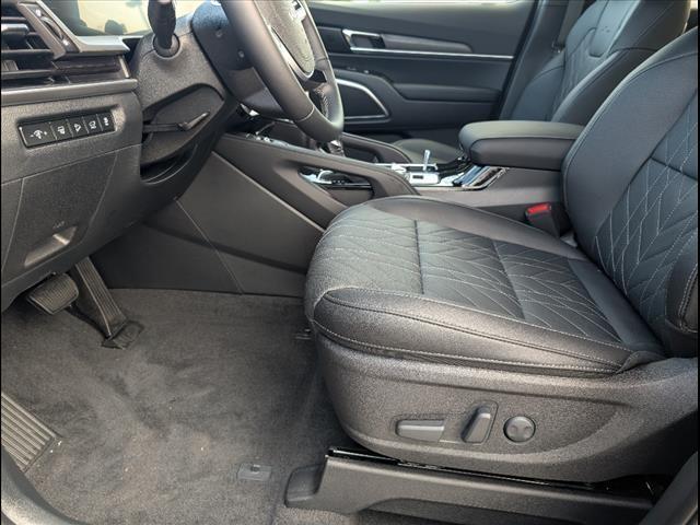 new 2025 Kia Telluride car, priced at $45,891