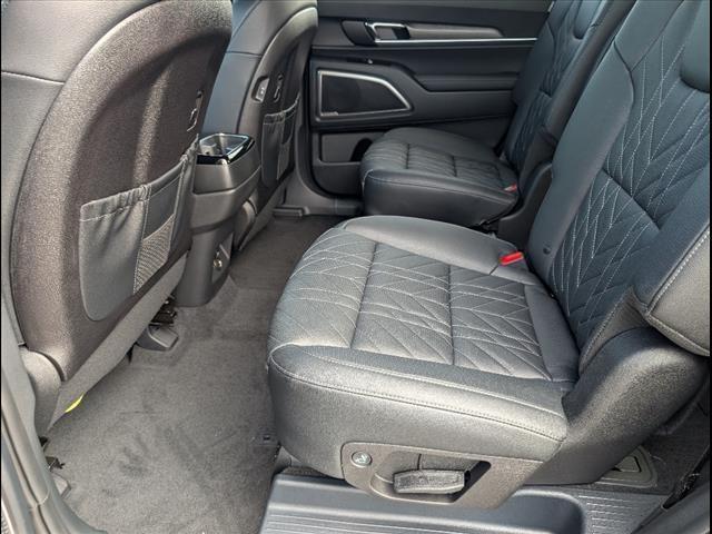 new 2025 Kia Telluride car, priced at $45,891