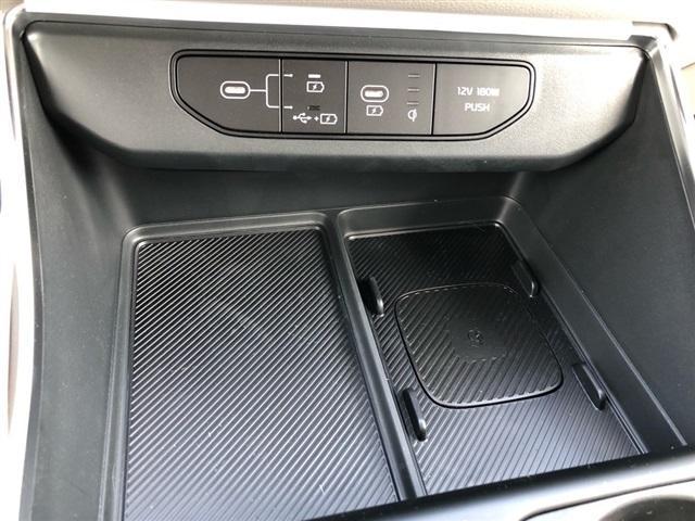 new 2025 Kia Carnival car, priced at $41,175