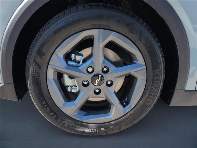 new 2025 Kia K4 car, priced at $23,225