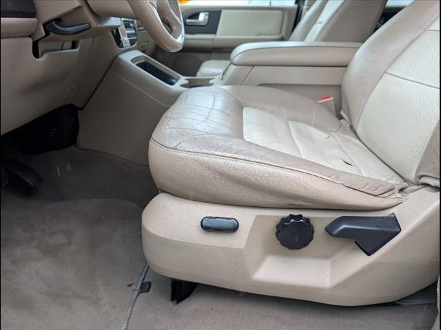 used 2003 Ford Expedition car, priced at $7,792