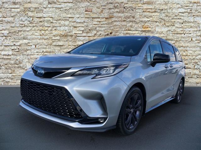 used 2022 Toyota Sienna car, priced at $33,993