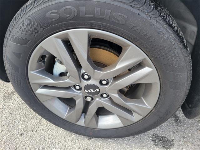 used 2023 Kia Seltos car, priced at $22,991