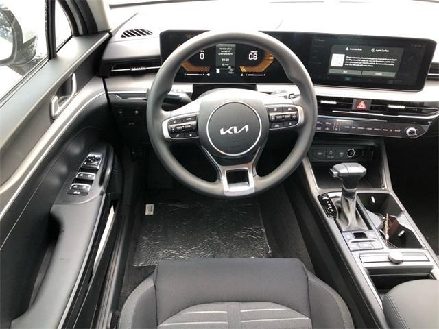 new 2025 Kia K5 car, priced at $27,585