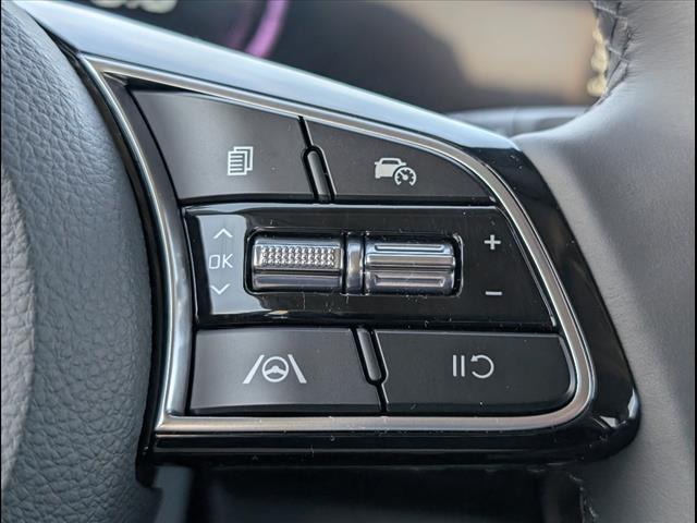 used 2025 Kia Seltos car, priced at $24,991