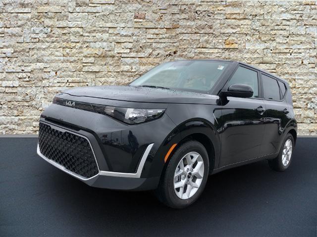 new 2025 Kia Soul car, priced at $21,880