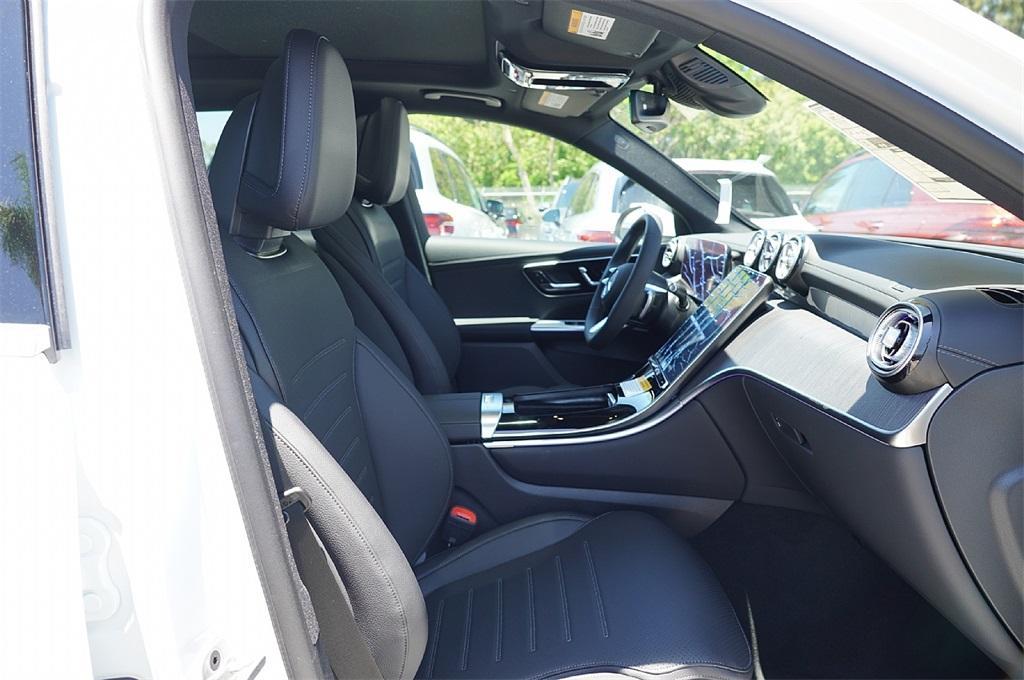 new 2025 Mercedes-Benz GLC 350e car, priced at $64,779