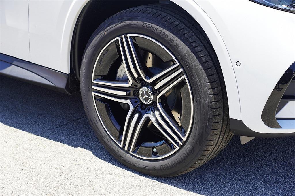 new 2025 Mercedes-Benz GLC 350e car, priced at $64,779