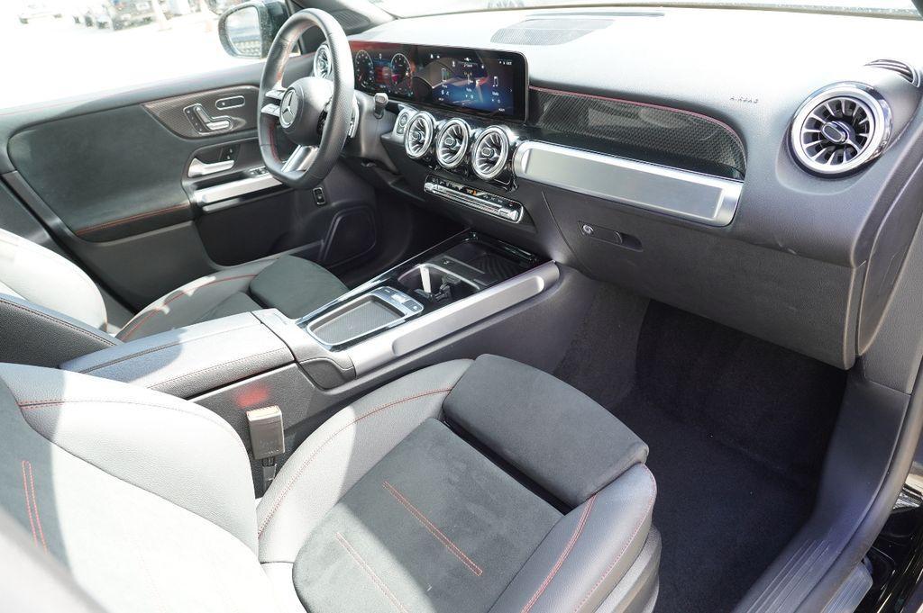 used 2024 Mercedes-Benz GLB 250 car, priced at $45,979