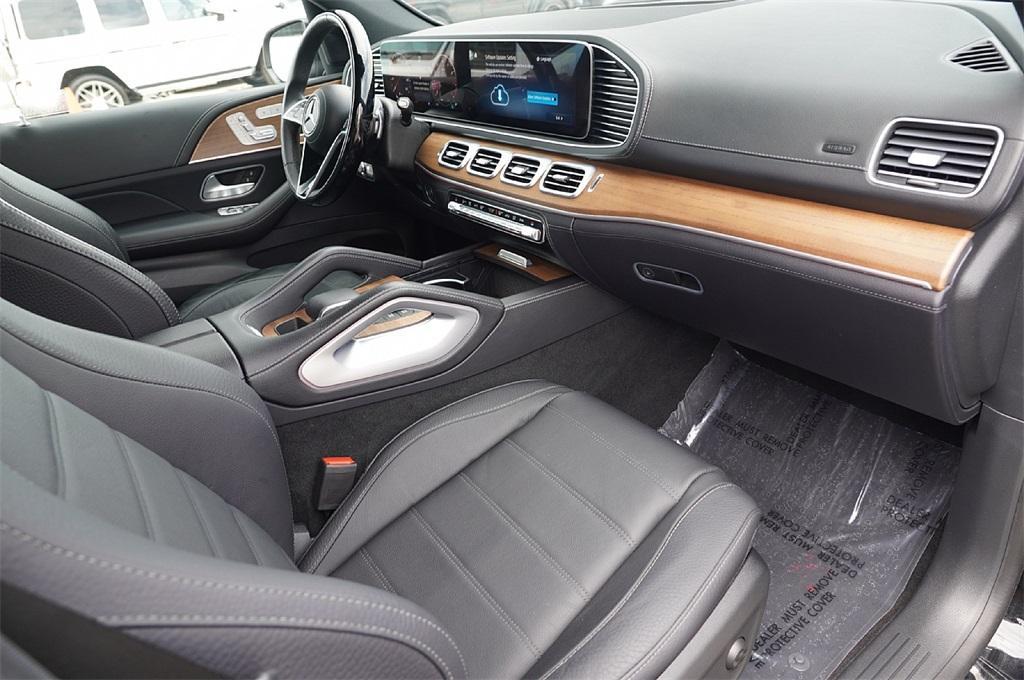 used 2024 Mercedes-Benz GLE 350 car, priced at $63,987