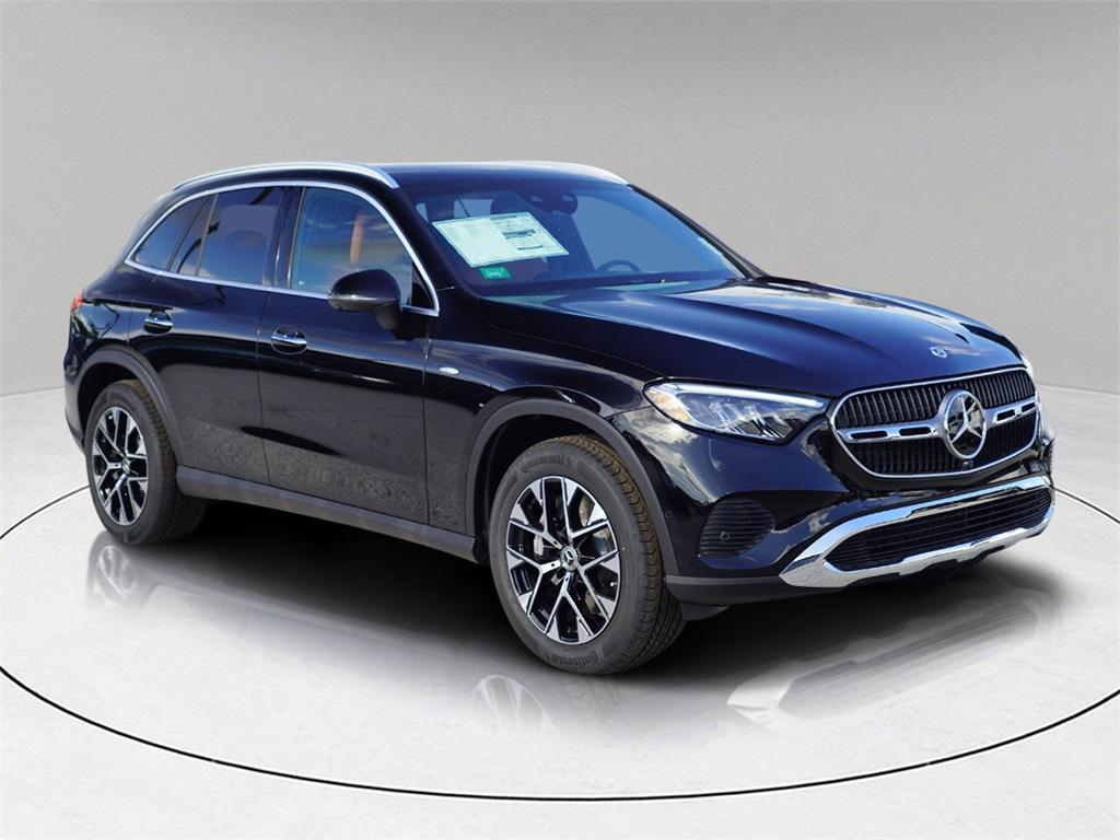new 2025 Mercedes-Benz GLC 350e car, priced at $60,102