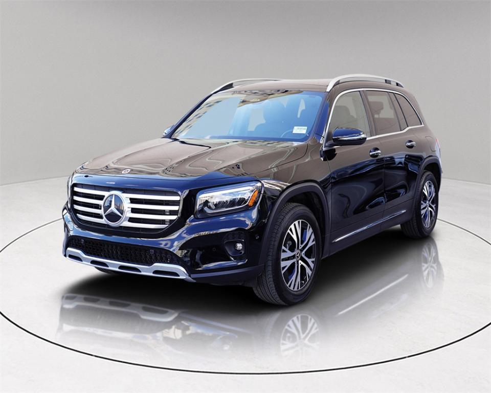 used 2024 Mercedes-Benz GLB 250 car, priced at $49,990