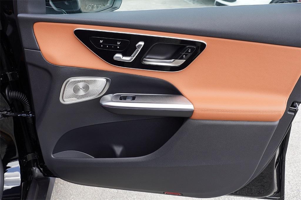 new 2026 Mercedes-Benz GLC 300 car, priced at $52,191