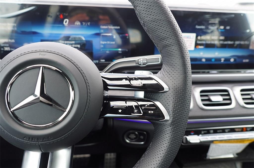 new 2026 Mercedes-Benz GLS 580 car, priced at $116,871