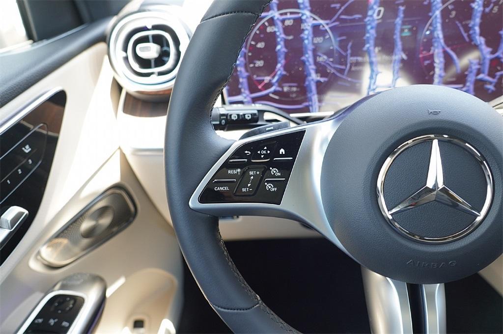 new 2025 Mercedes-Benz GLC 300 car, priced at $51,639