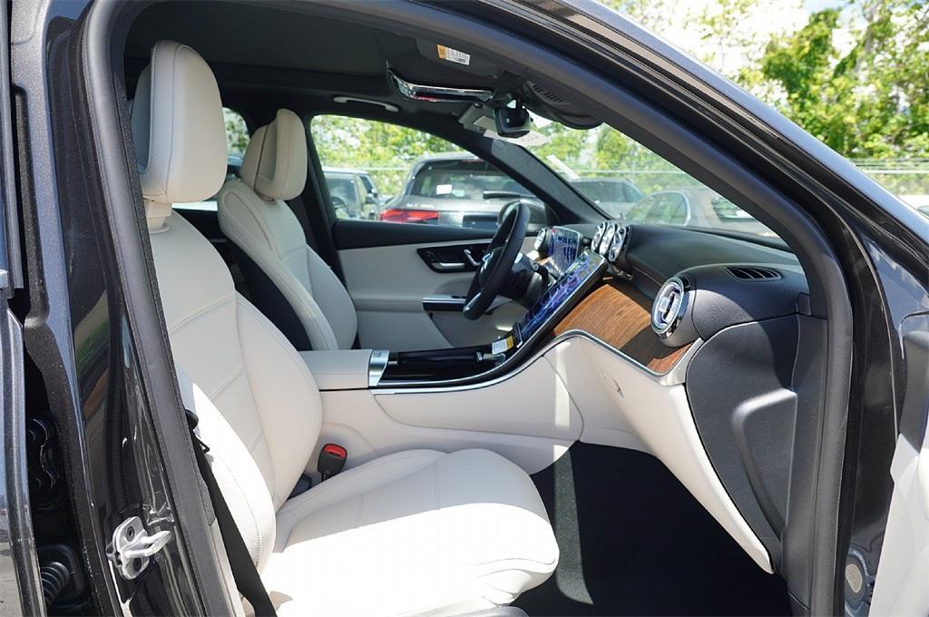 new 2025 Mercedes-Benz GLC 300 car, priced at $51,639