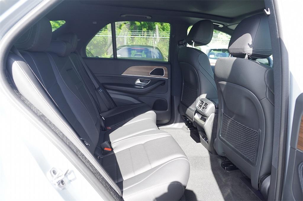 new 2026 Mercedes-Benz GLE 350 car, priced at $61,306