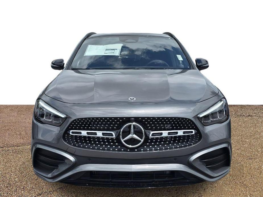 new 2024 Mercedes-Benz GLA 250 car, priced at $51,200
