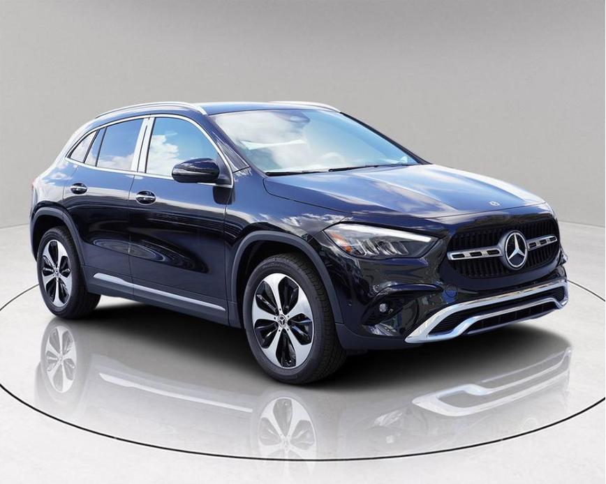 new 2025 Mercedes-Benz GLA 250 car, priced at $45,142