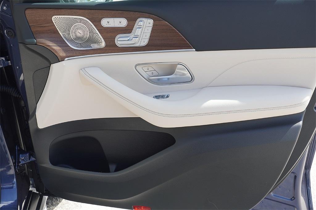new 2025 Mercedes-Benz GLE 350 car, priced at $66,107