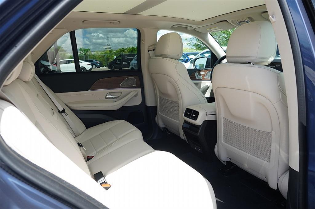 new 2025 Mercedes-Benz GLE 350 car, priced at $66,107